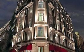 Corinne Art & Boutique Hotel